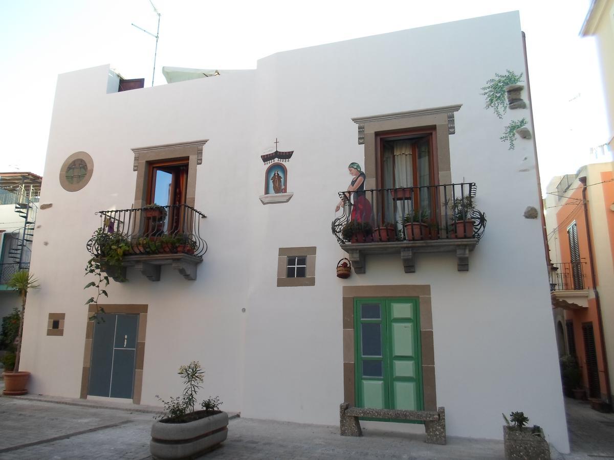 Domus Apollo Lägenhet Lipari  Exteriör bild